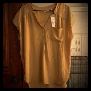 Large beige NewYorkCompany blouse WITH TAGS!